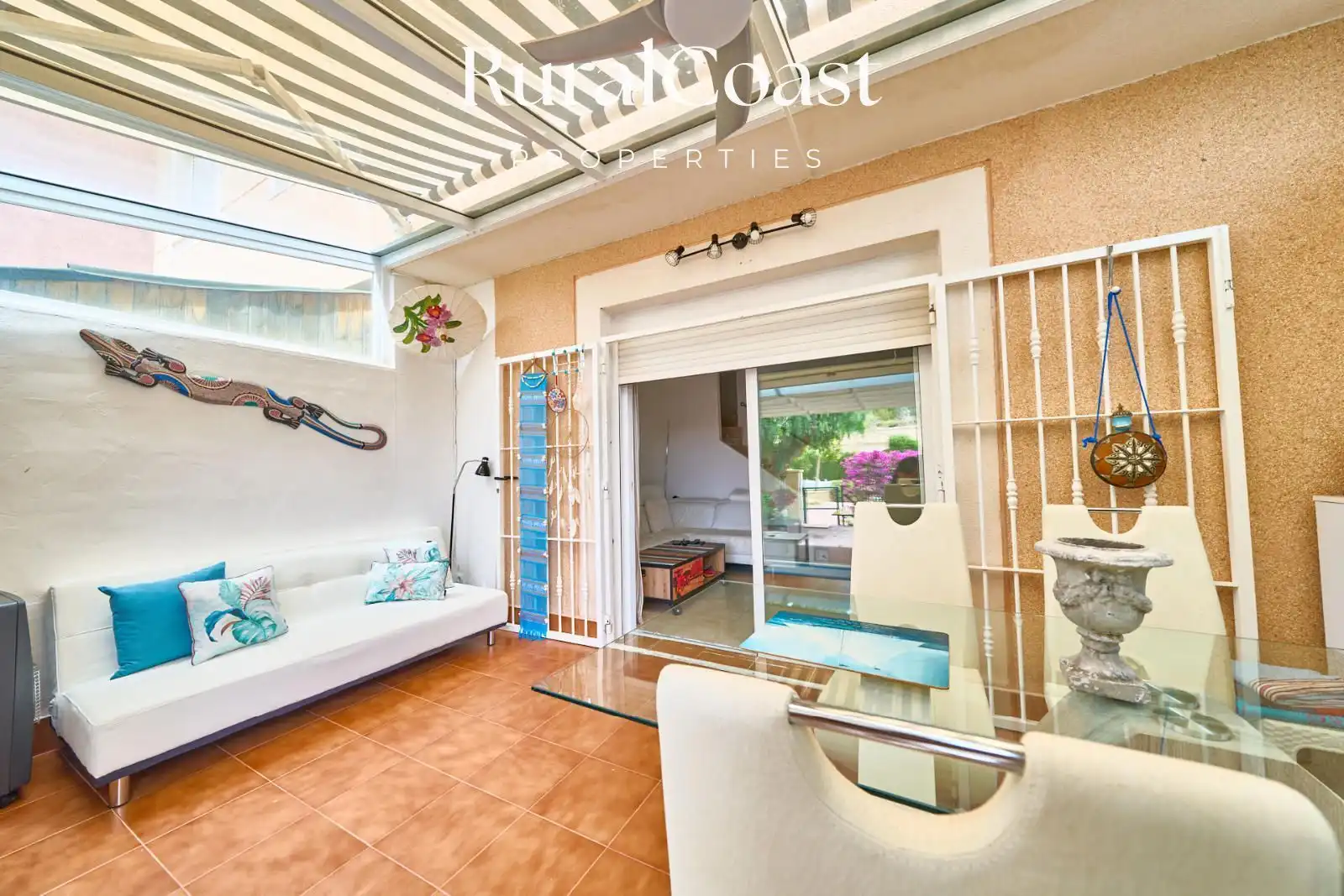Terraza de Casa adosada en venta en Aigües con Aire acondicionado, Calefacción y Jardín privado