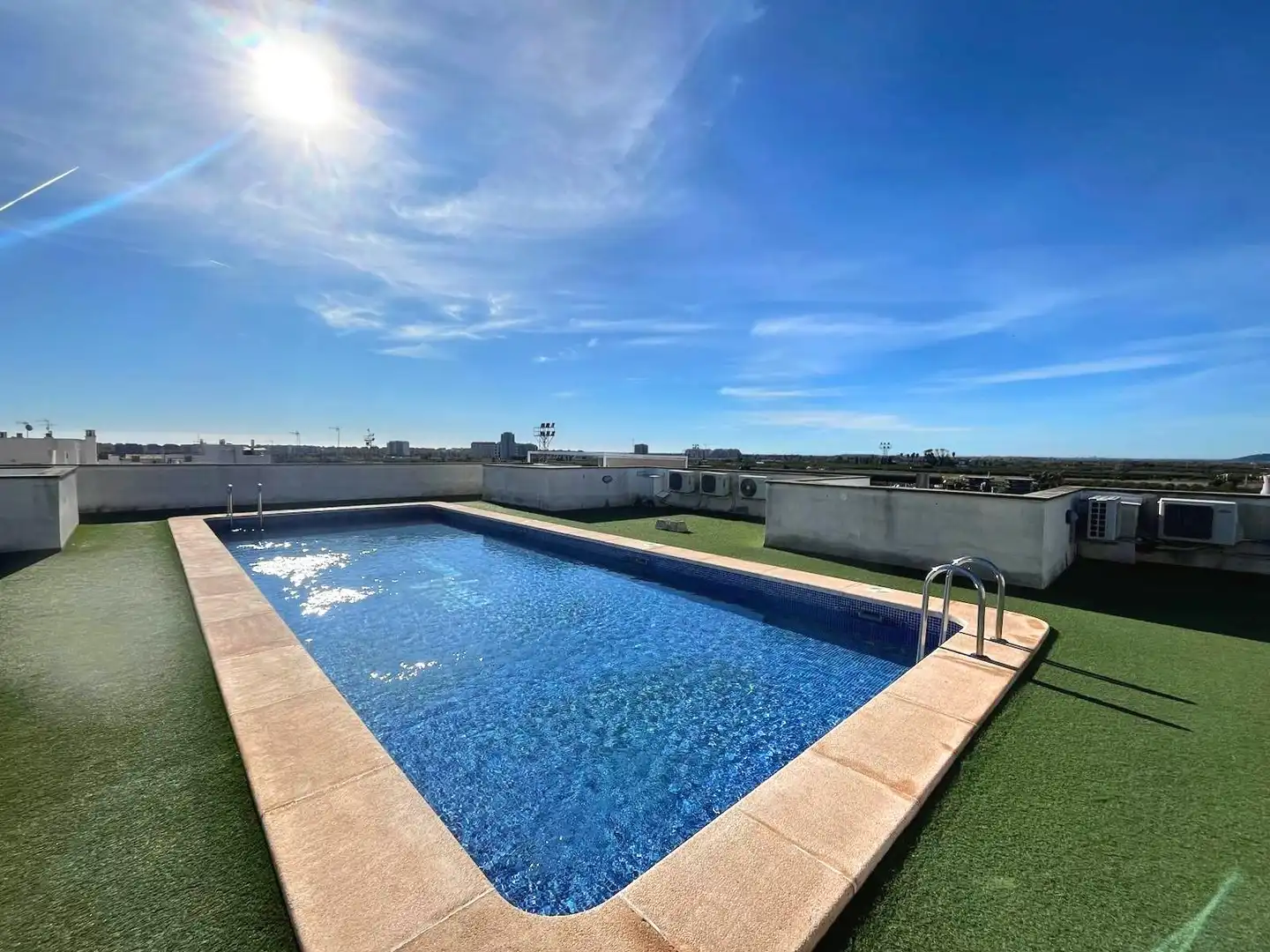 Schwimmbecken von Wohnungen zum Verkauf in Moncofa mit Terrasse, Abstellraum und Möbliert