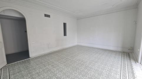 Photo 5 of Office to rent in Rambla Catalunya, El Camp de l'Arpa del Clot, Barcelona