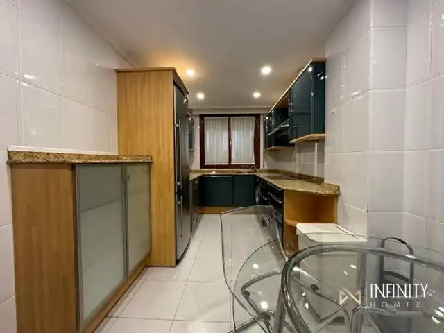 Küche von Maisonette zur Miete in Bilbao  mit Heizung, Privatgarten und Terrasse