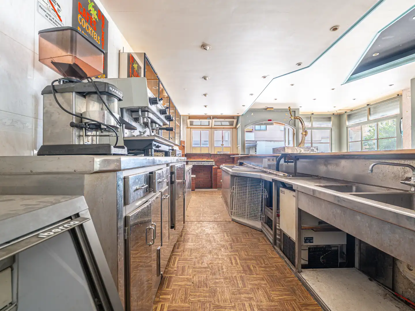Cocina de Local en venta en Torredembarra con Aire acondicionado, Calefacción y Terraza