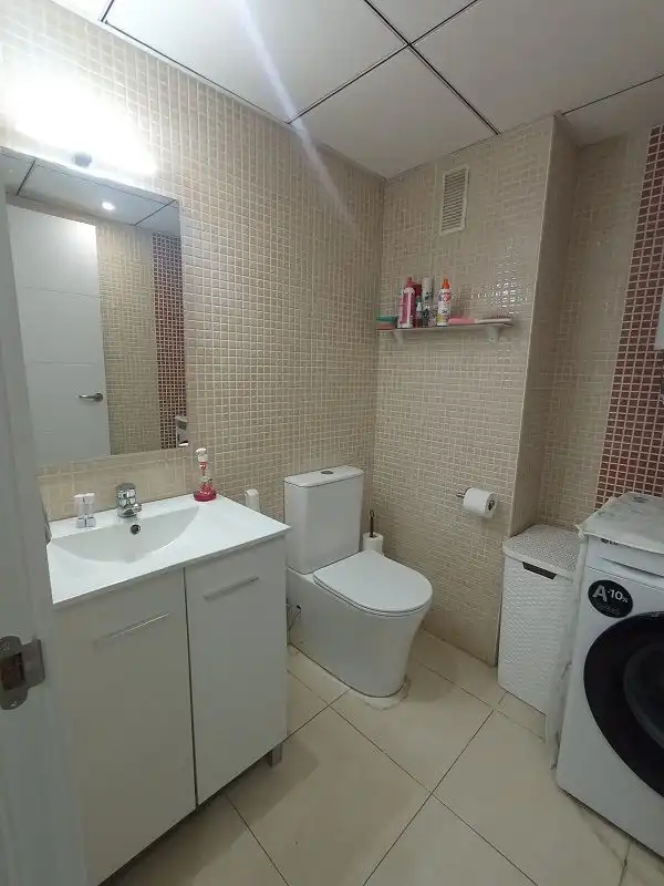 Bathroom of Flat for sale in Casc Antic - Nou Cambrils