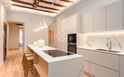 Kitchen of Flat for sale in  Barcelona Capital  with Air Conditioner, Heating and Furnished