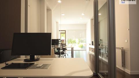 Foto 3 von Geschaftsraum zum Verkauf in Calle de la Rioja, Alameda de Osuna,  Madrid Capital