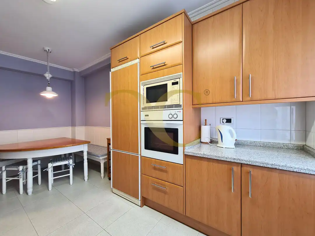 Kitchen of Flat for sale in Oviedo   with Heating