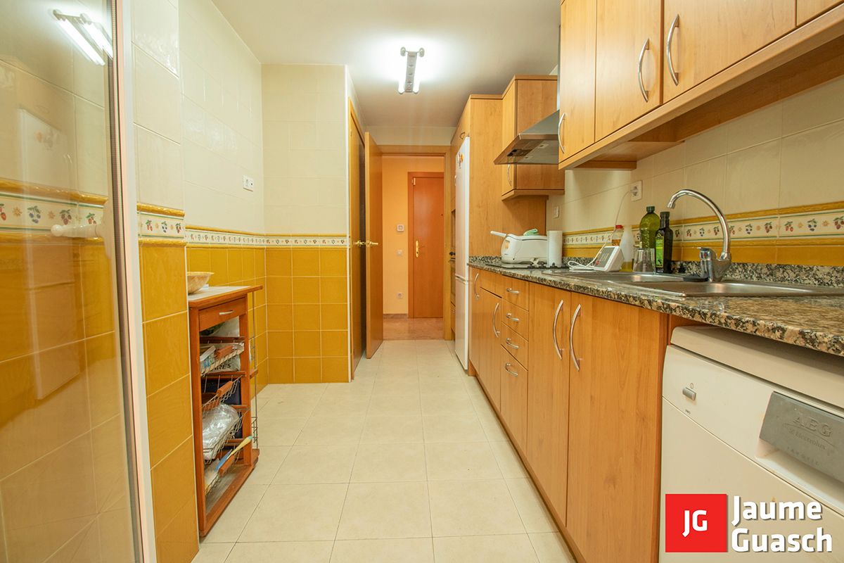Flat for sale in Carrer dels Garrofers, 8, Centre