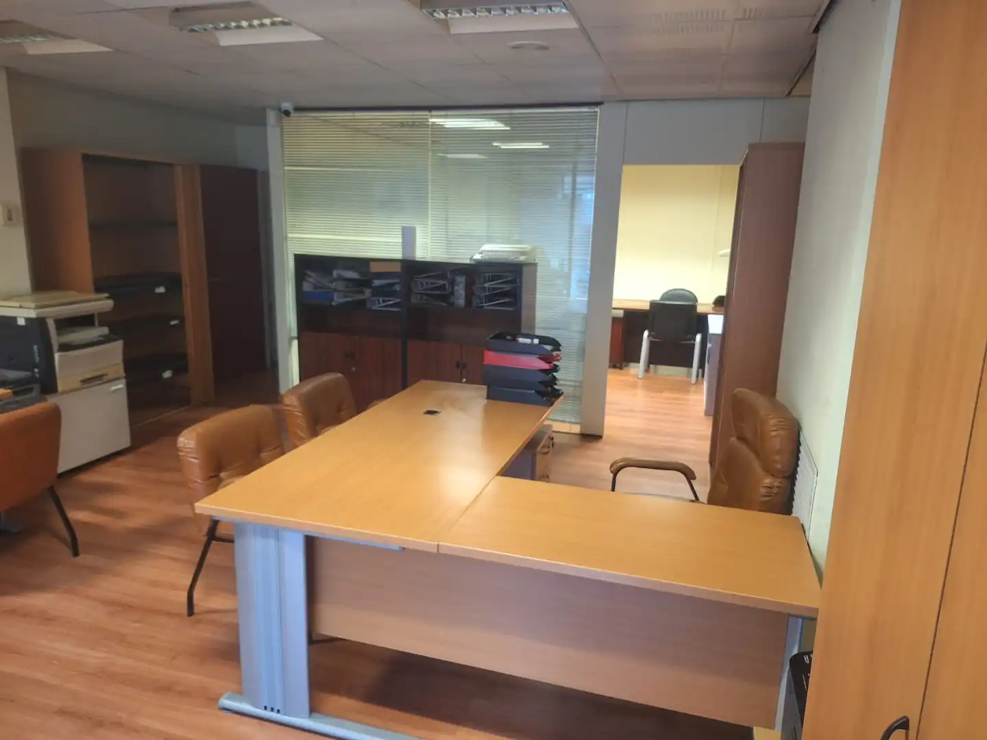 Oficina de alquiler en A Coruña Capital  con Amueblado