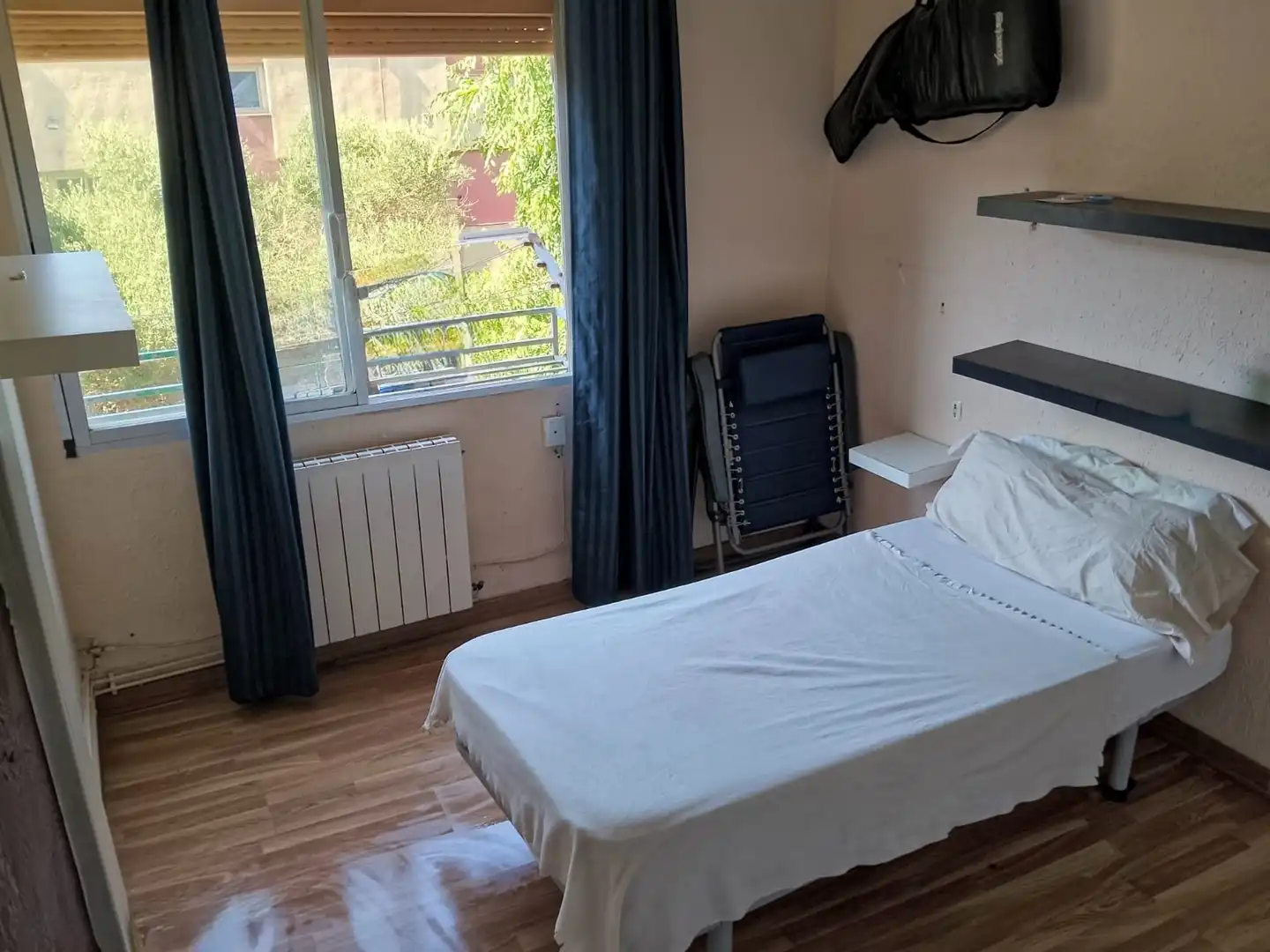 Habitación de Piso en venta en Barcelona con Aire acondicionado, Amueblado y Alarma