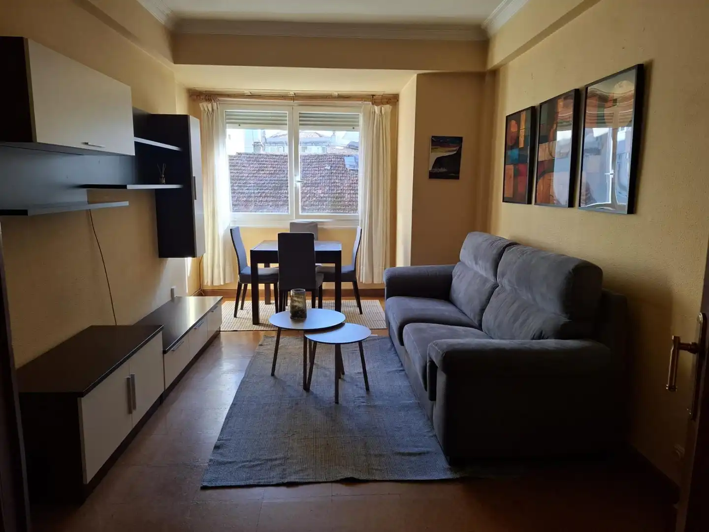 Flat with terrace to rent in Avenida HABANA, imagen 4