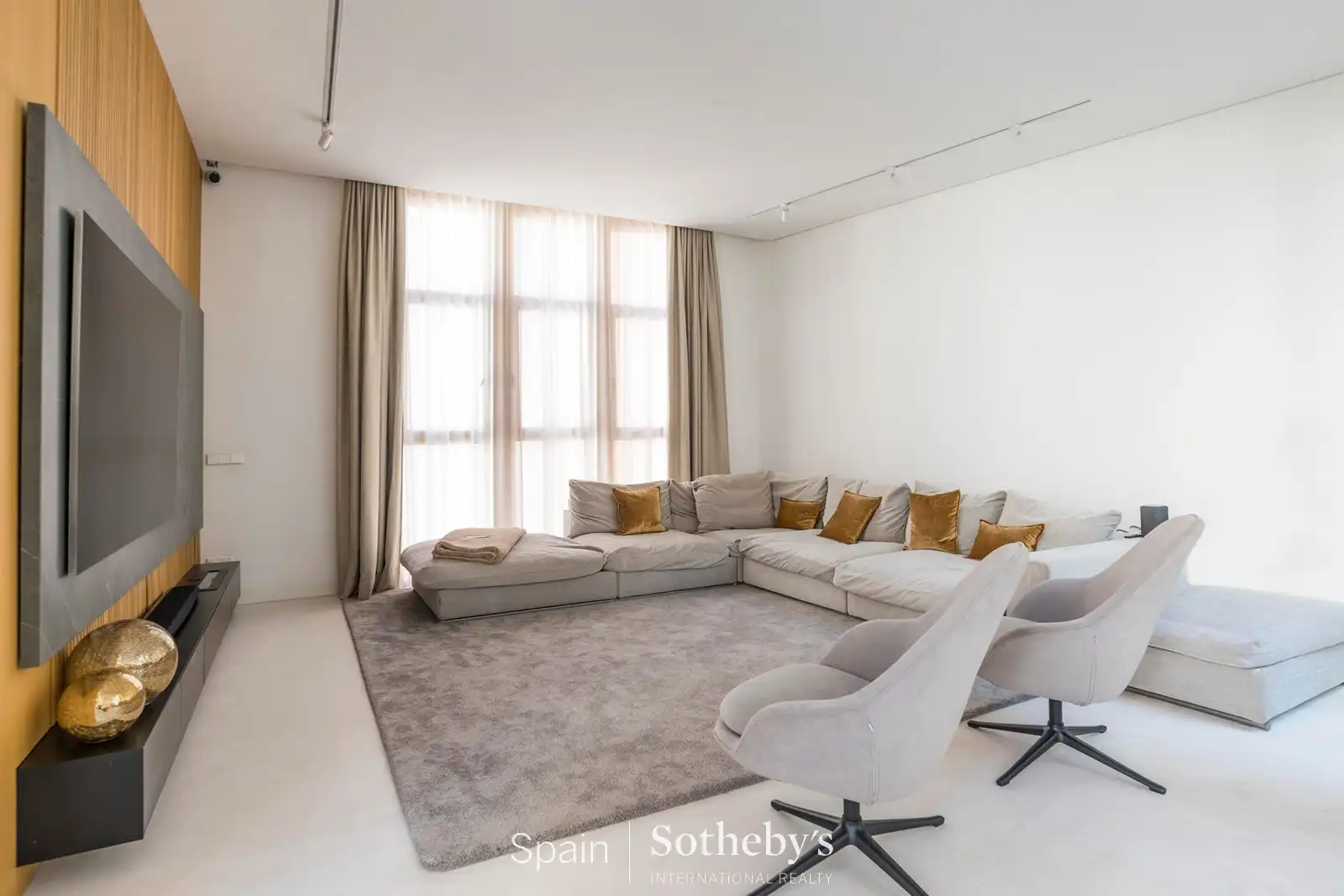Sala de estar de Ático en venta en Madrid con Aire acondicionado, Calefacción y Jardín privado