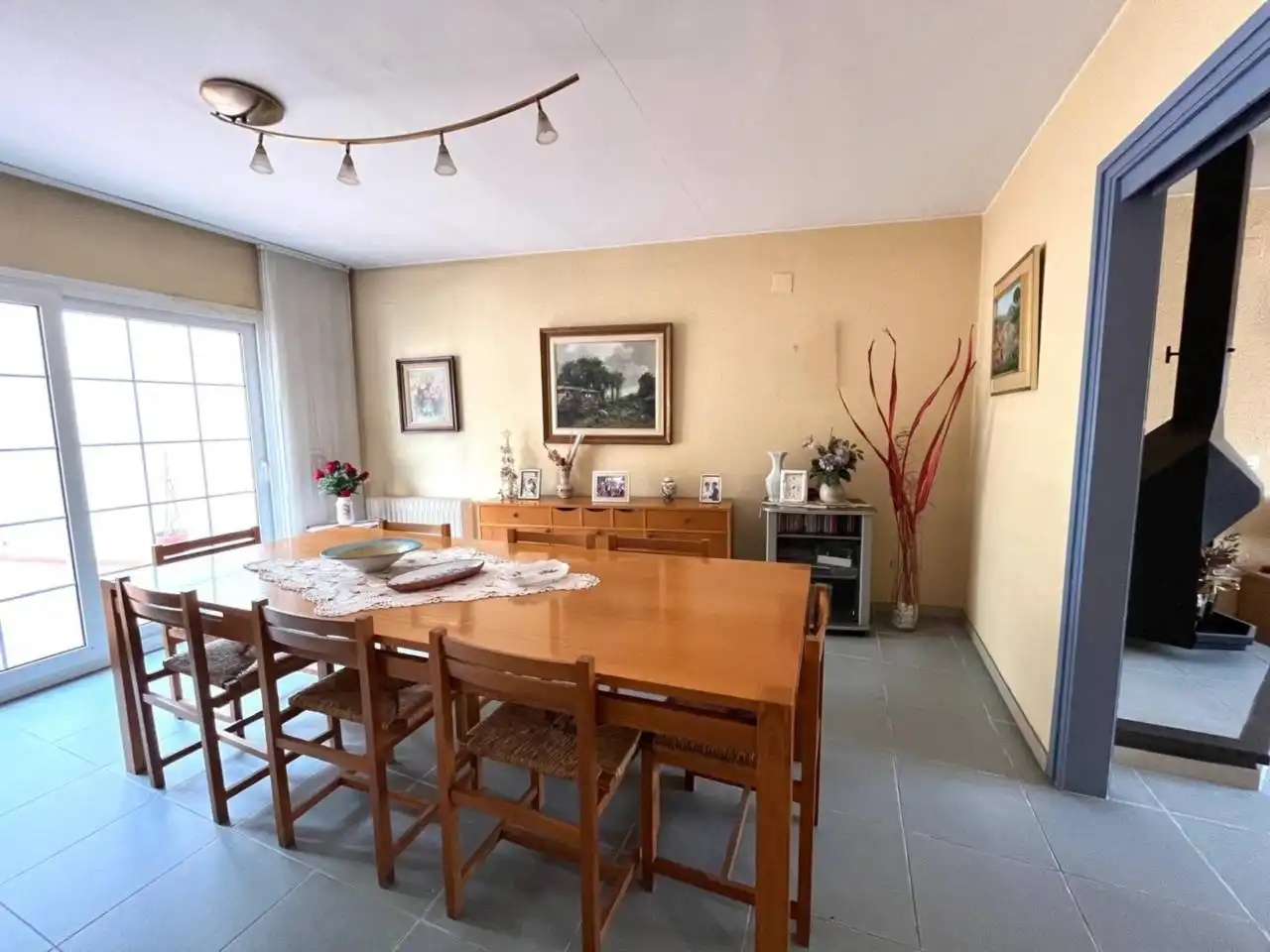 Comedor de Casa o chalet en venta en Girona con Aire acondicionado, Calefacción y Jardín privado