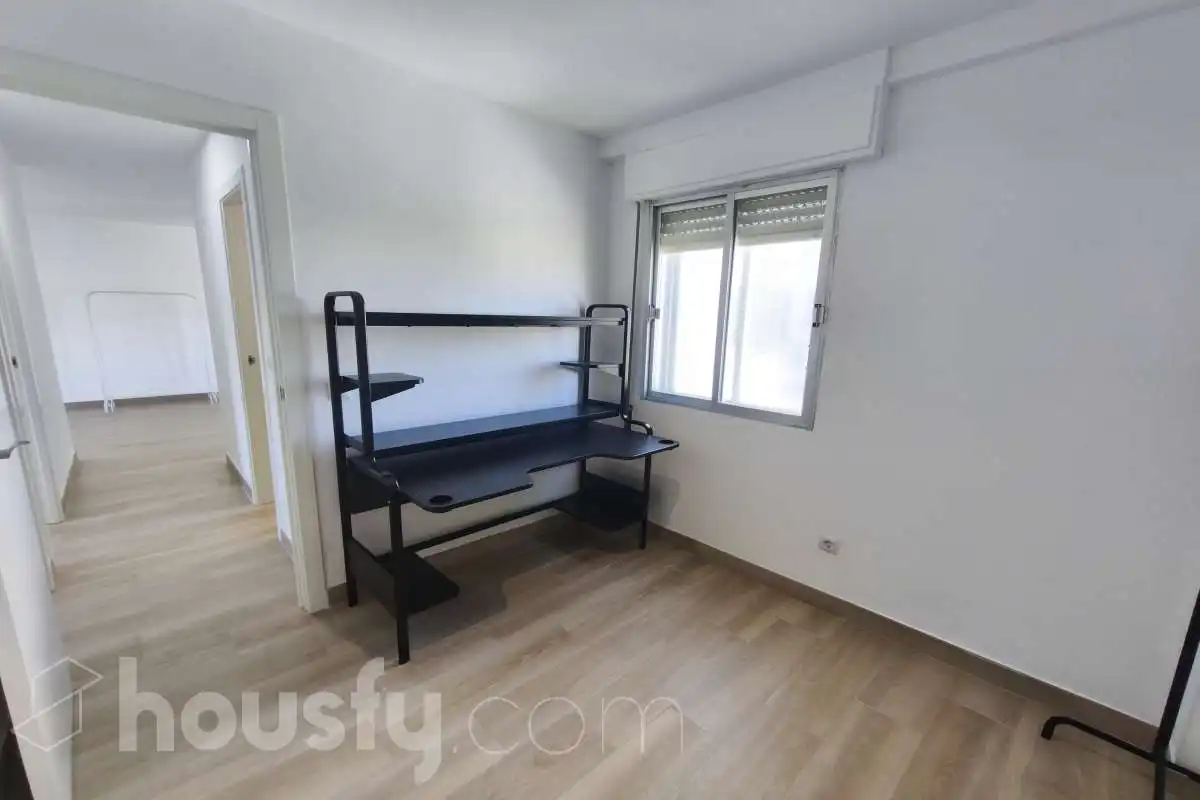 Bedroom of Flat for rent in Fuenlabrada  with Parquet flooring