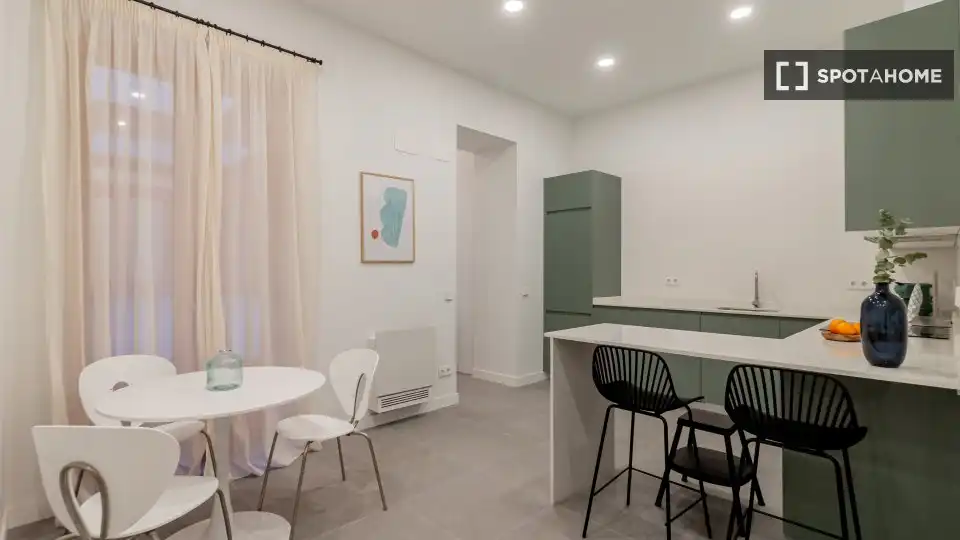 Flat to rent in Centro, imagen 4