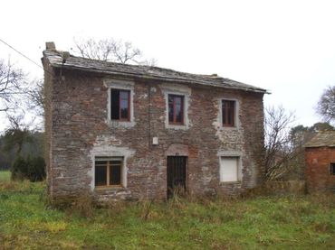 Casa in vendita a Lugar Ponte