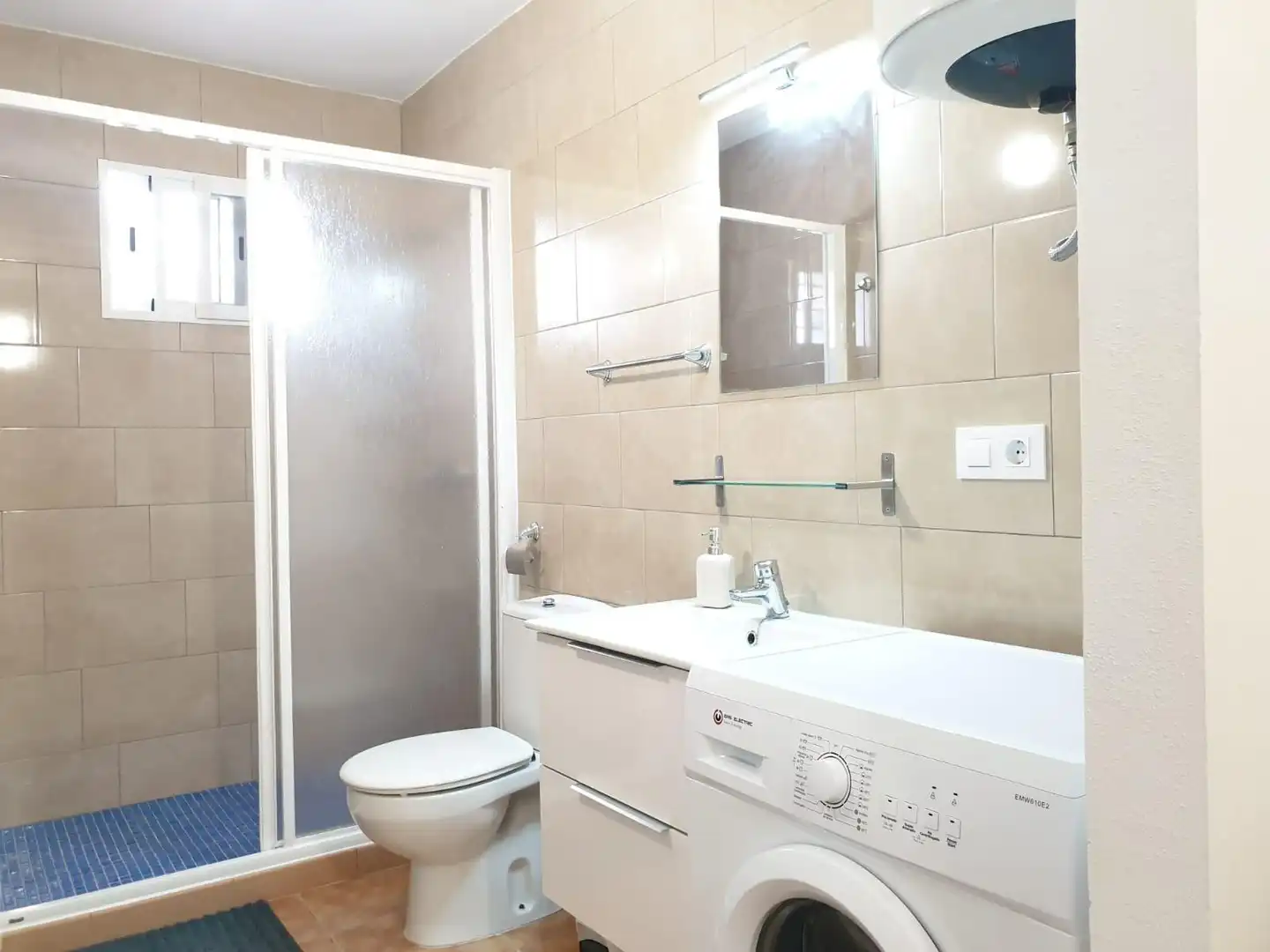 Bany de Casa o xalet en venda en Chiclana de la Frontera amb Jardí privat i Terrassa