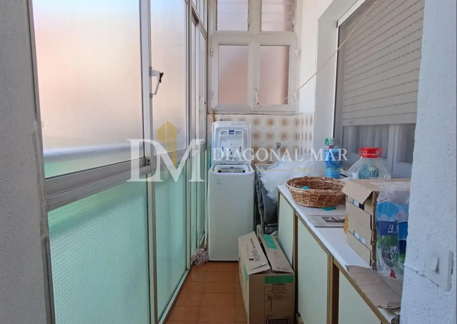 Terrasse von Wohnung zum Verkauf in Barcelona mit Heizung, Abstellraum und Balkon