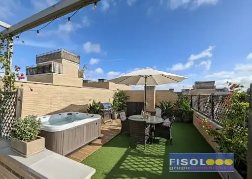 Terraza de Ático en venta en Madrid con Aire acondicionado, Calefacción y Terraza