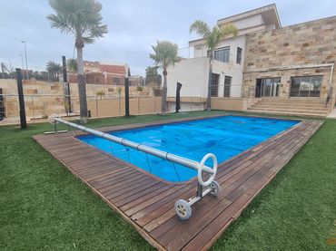 Xalet amb piscina en venda a Altorreal - El Chorrico