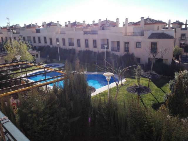 Jardí de Casa o xalet de lloguer en  Córdoba Capital amb Aire condicionat, Jardí privat i Piscina comunitària
