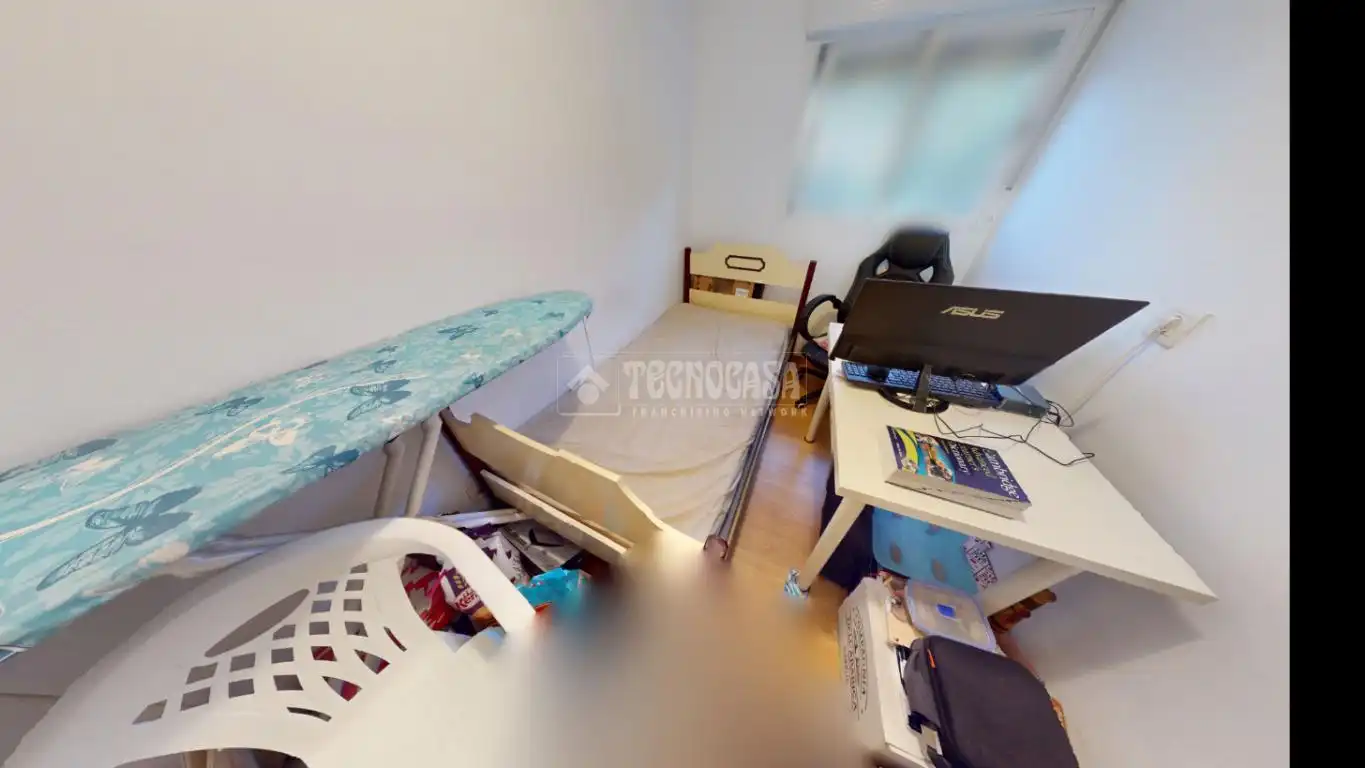 Bedroom of Flat for sale in Leganés