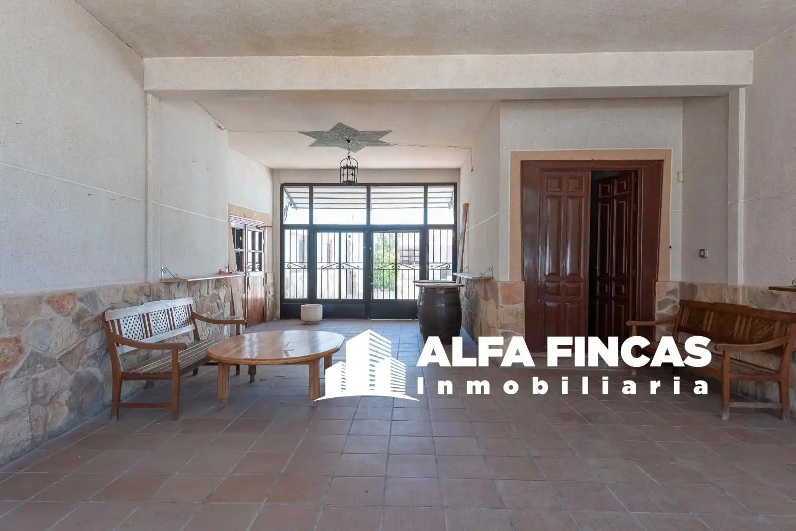 Houses for sale in Las Mesas    with Private garden, Terrace and Balcony