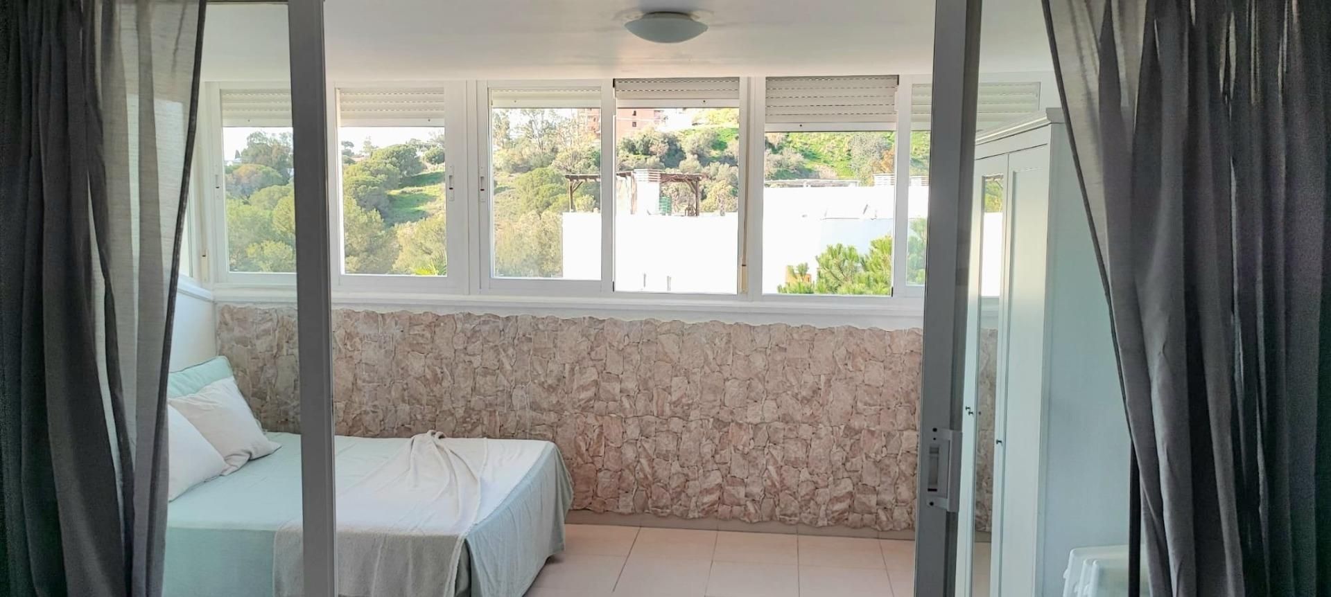 Bedroom of Study for sale in Benalmádena  with Air Conditioner, Heating and Private garden