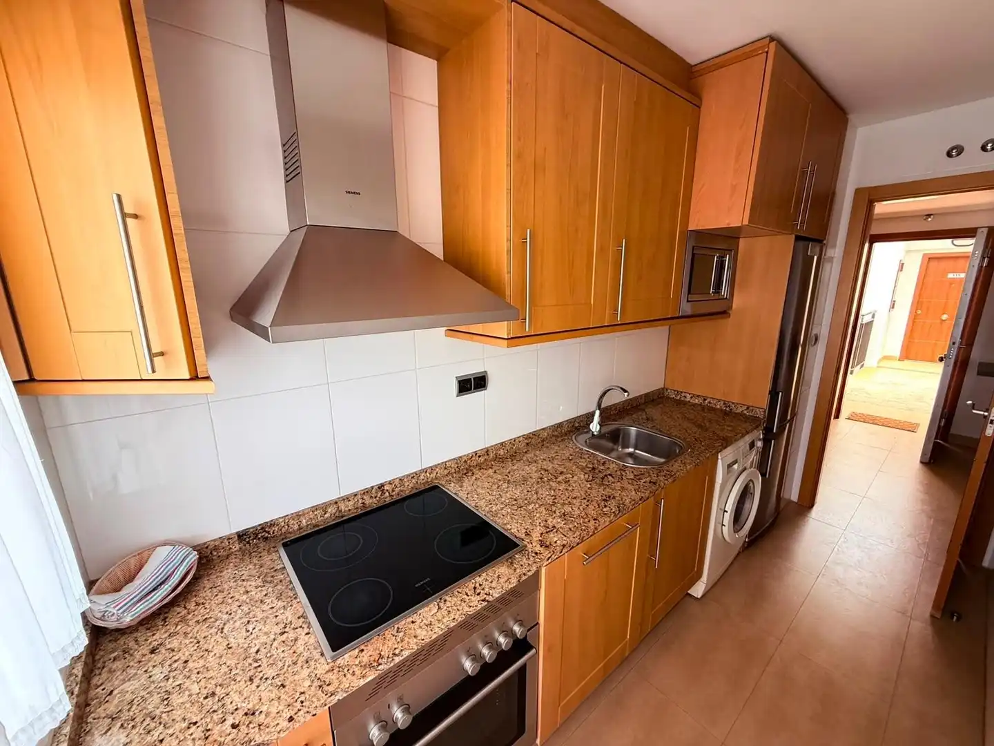 Küche von Wohnung zur Miete in Los Alcázares mit Klimaanlage, Terrasse und Gemeinschaftspool