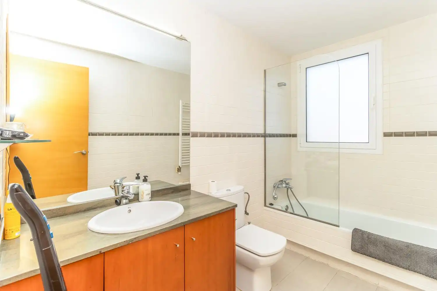 Baño de Edificio en venta en Castellar del Vallès