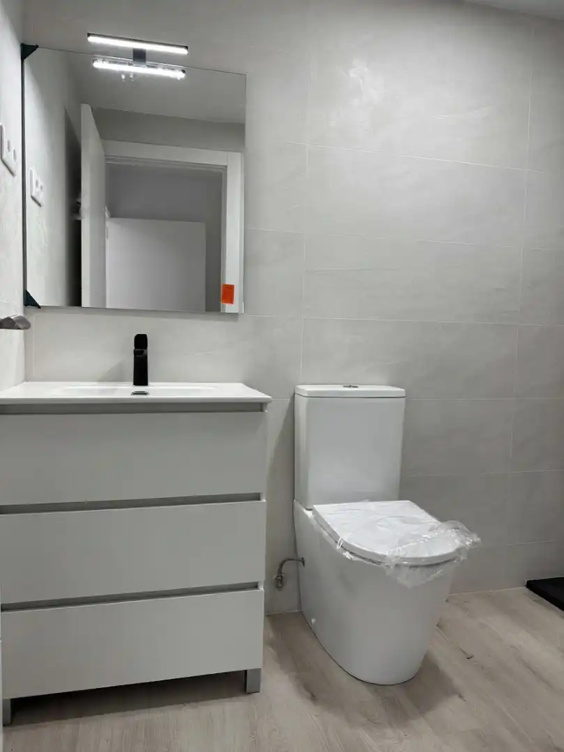 Flat with lift for sale in Martorell, imagen 7