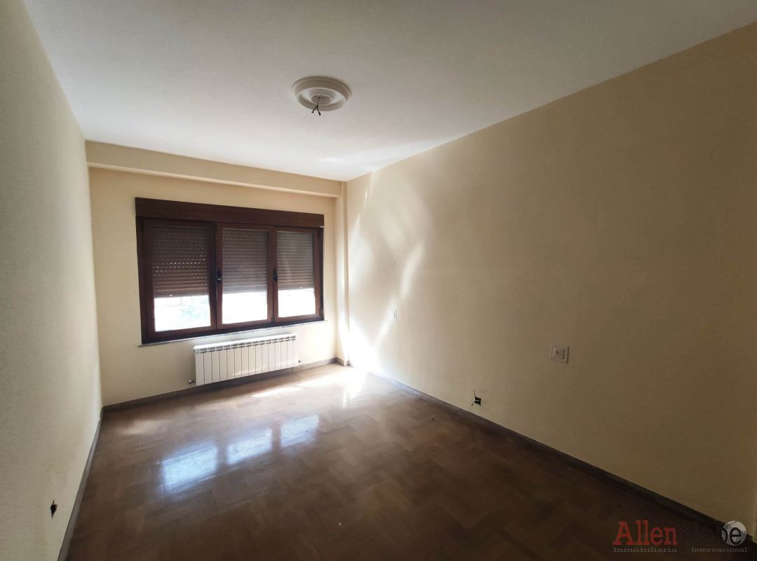Bedroom of Flat for sale in Morcín  with Heating and Storage room