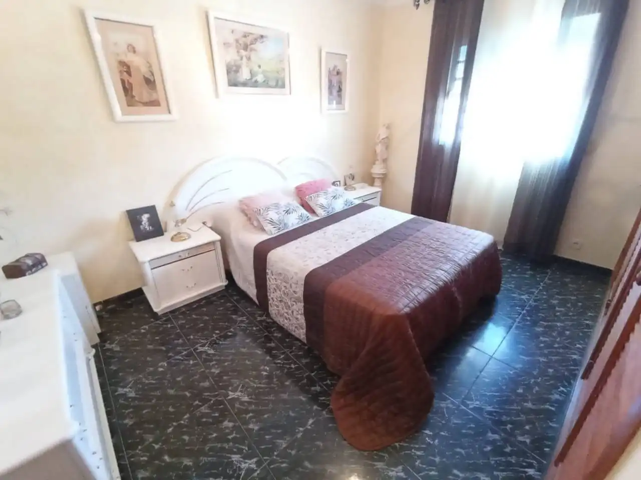 Habitación de Casa o chalet en venta en Manilva con Aire acondicionado, Calefacción y Terraza