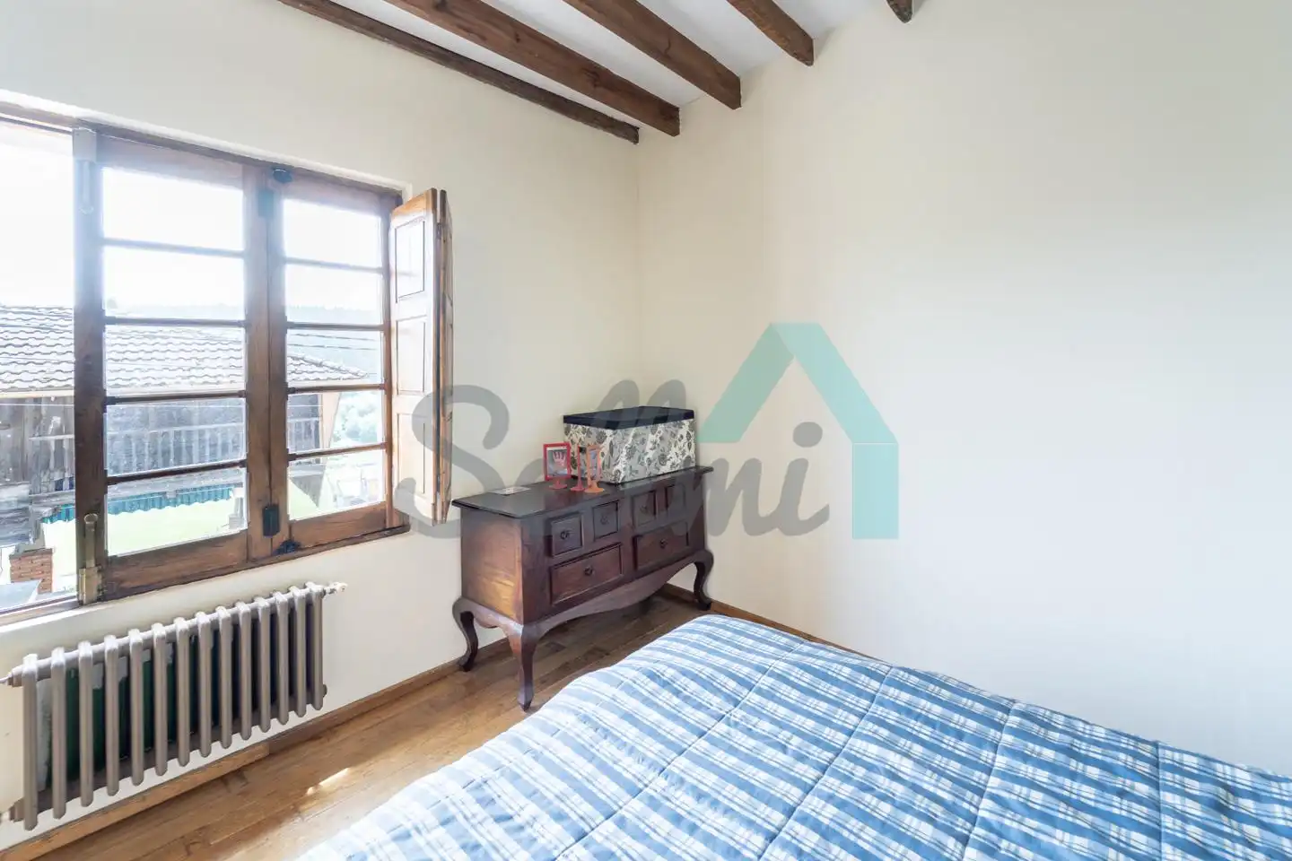 Schlafzimmer von Einfamilien-Reihenhaus zum Verkauf in Carreño mit Heizung, Privatgarten und Parkett