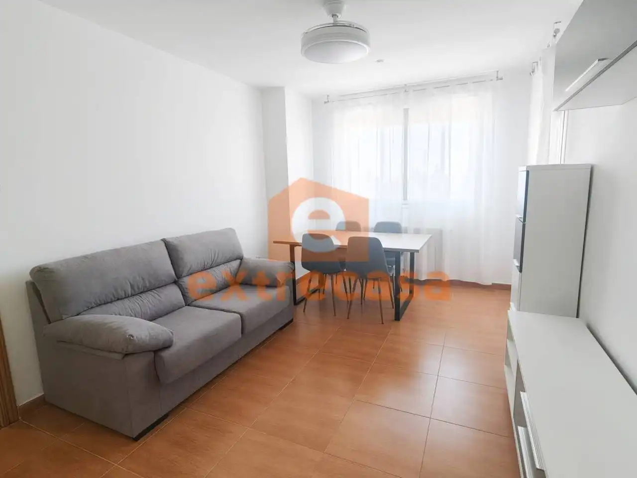Sala de estar de Apartamento de alquiler en Badajoz con Aire acondicionado, Amueblado y Balcón