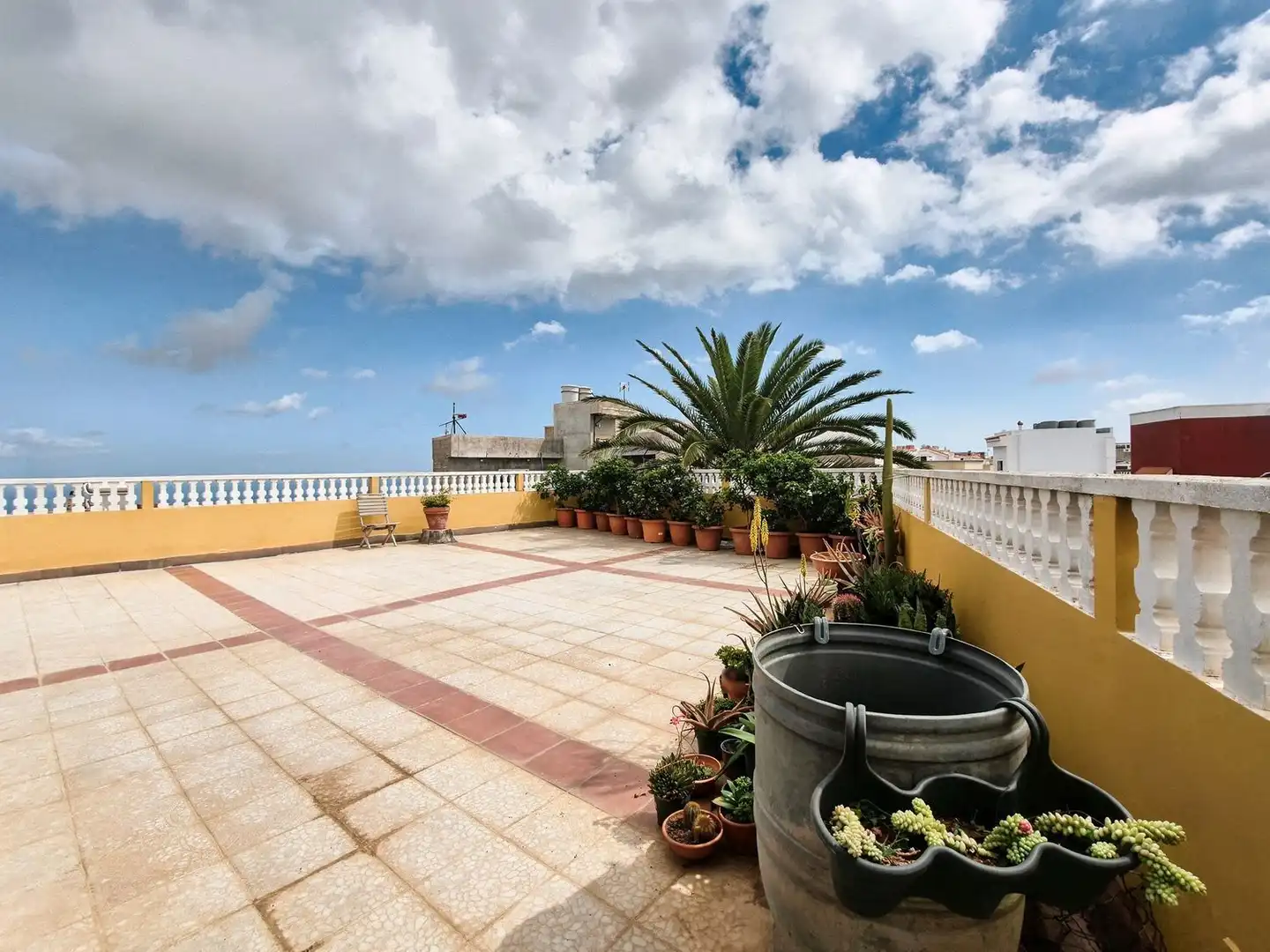 Terrassa de Casa o xalet en venda en Las Palmas de Gran Canaria amb Terrassa i Traster