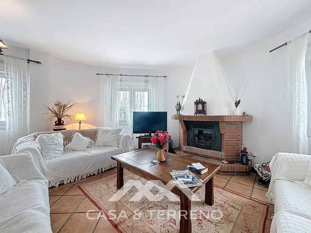Sala d'estar de Casa o xalet en venda en Canillas de Albaida amb Aire condicionat, Calefacció i Jardí privat
