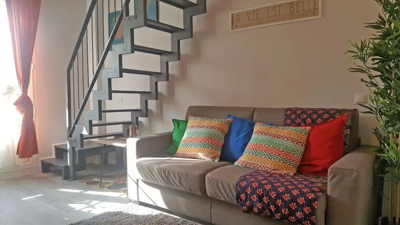Sala de estar de Ático de alquiler en Madrid con Aire acondicionado, Calefacción y Amueblado