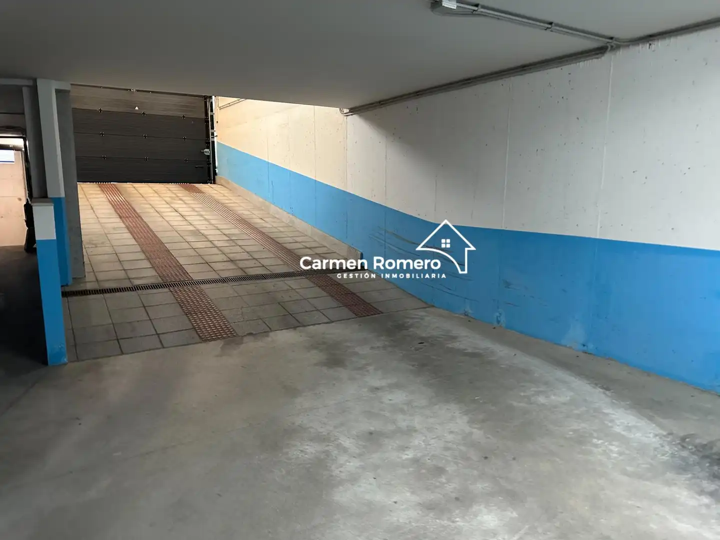 Parking de Apartamento en venta en Salamanca con Calefacción, Jardín privado y Balcón