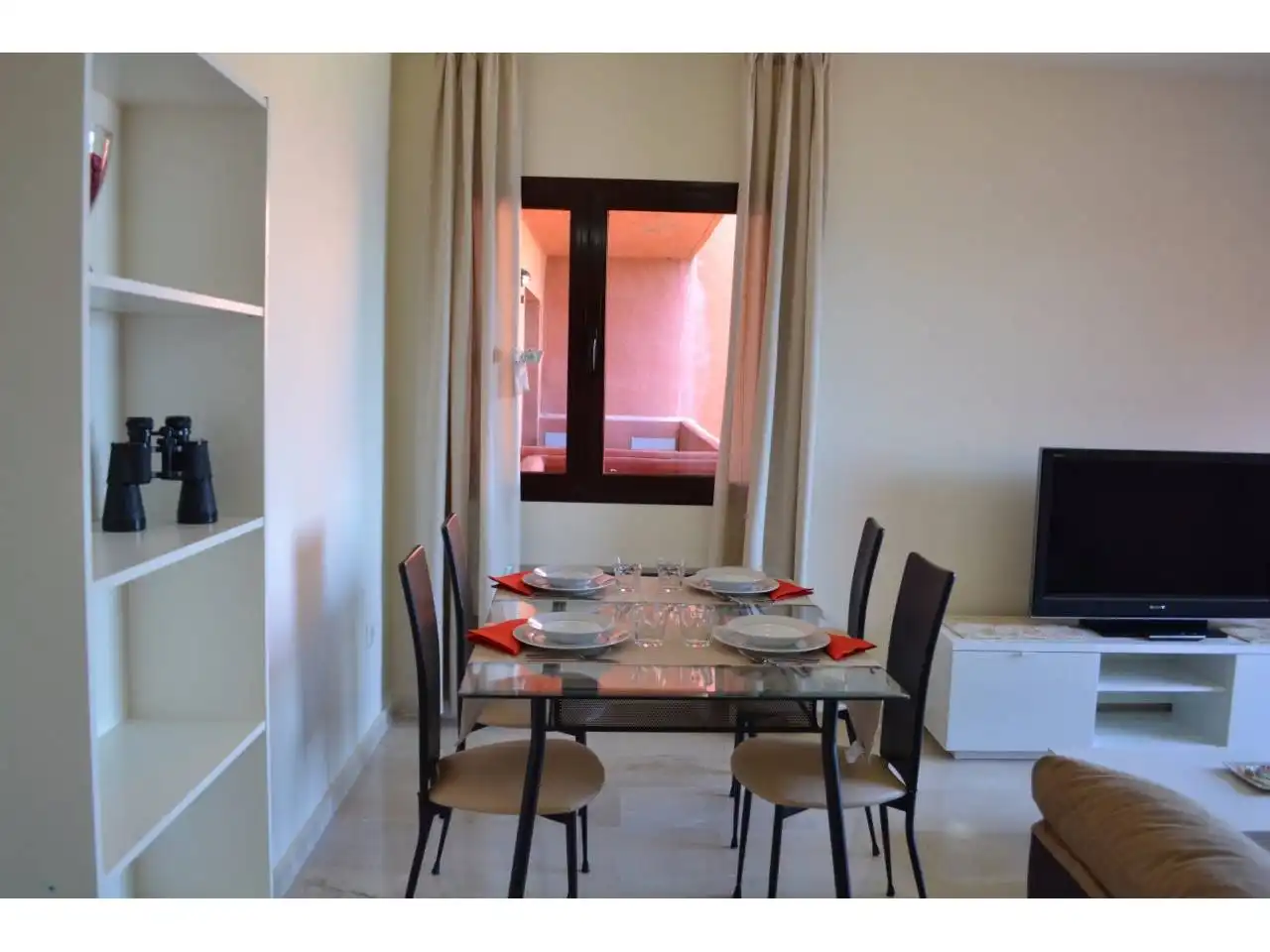 Piso con ascensor en venta en Estepona Pueblo, imagen 6