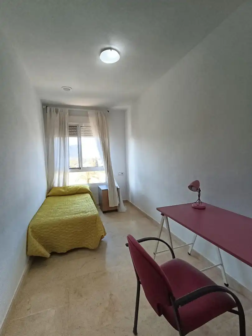 Schlafzimmer von Wohnung zur Miete in Murcia mit Klimaanlage, Heizung und Privatgarten