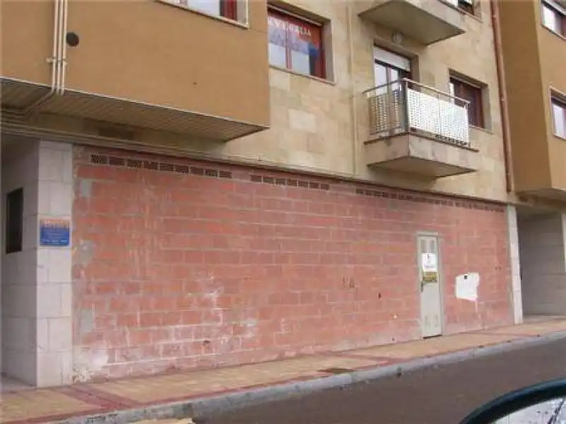 Gewerbefläche zum Verkauf in Calle de FRANCISCO VITORIA, imagen 6