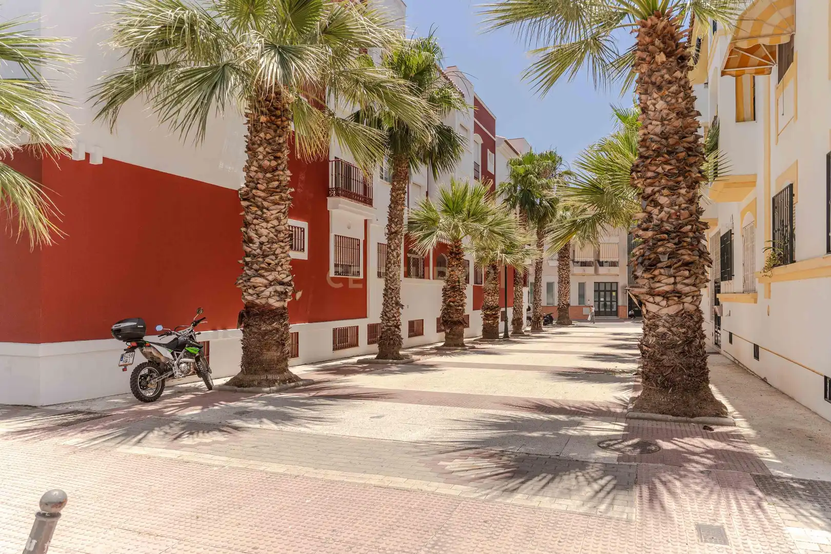 Apartament amb terrassa en venda a C. Abén Humeya, Salobreña, Spain Edificio sotillo, imagen 39