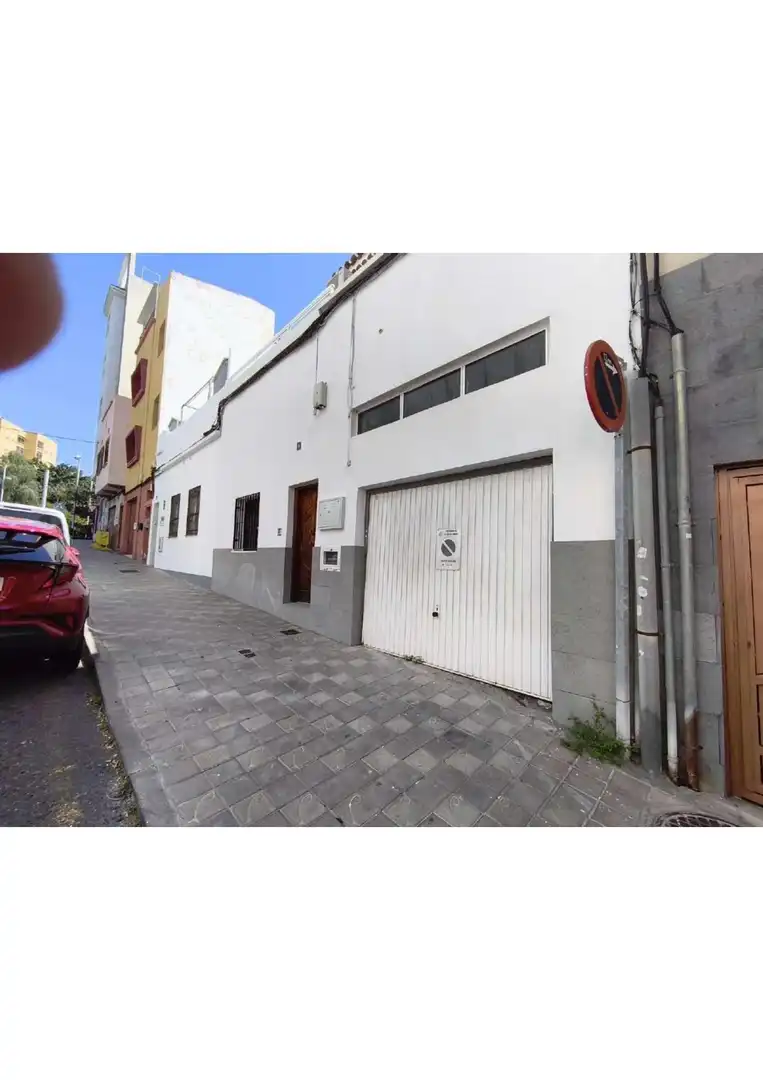 Vista exterior de Casa adosada en venta en Santa Cruz de Tenerife con Aire acondicionado, Parquet y Terraza