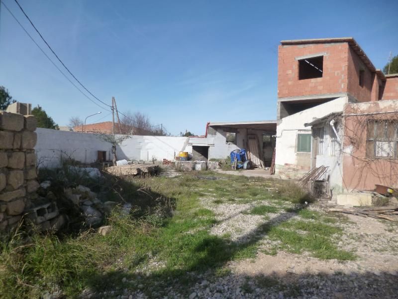 Building for sale in Maella