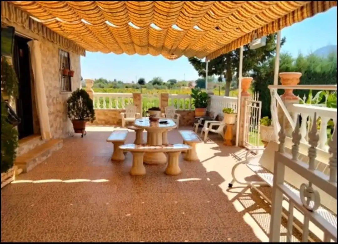 Terraza de Finca rústica en venta en Arroyo de San Serván con Aire acondicionado, Jardín privado y Trastero