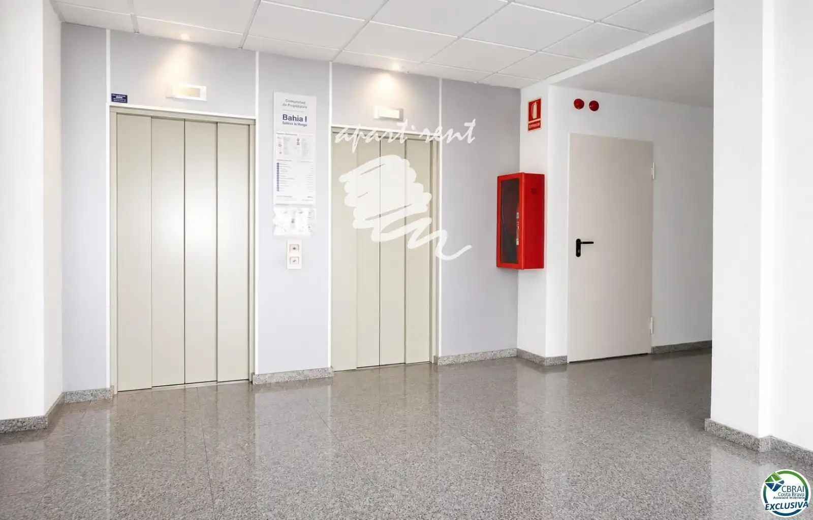 Pis en venda en Empuriabrava amb Aire condicionat, Terrassa i Moblat