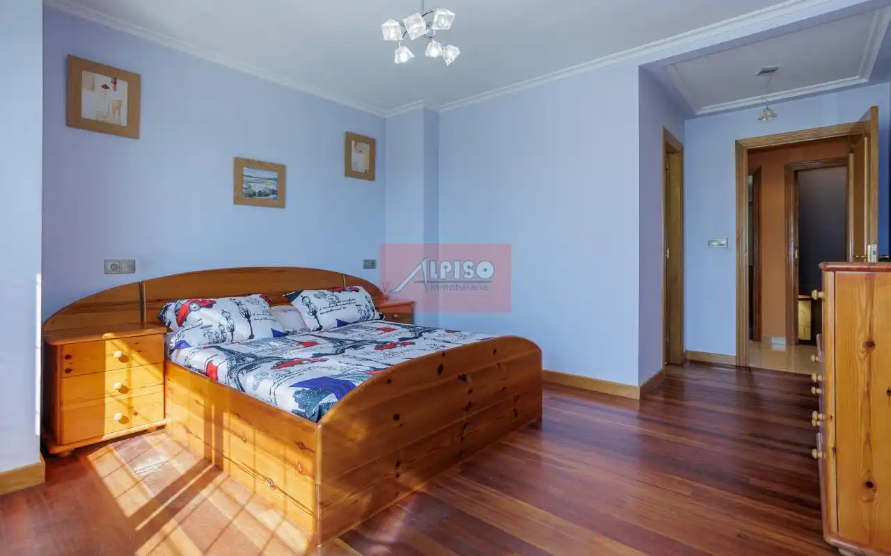 Habitación de Casa o chalet en venta en O Carballiño   con Calefacción, Jardín privado y Terraza