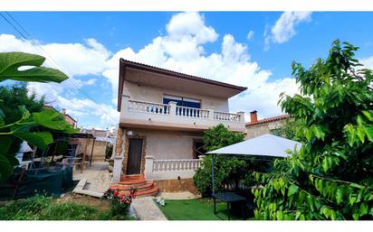 Vista exterior de Casa o xalet en venda en Castellbisbal amb Aire condicionat, Calefacció i Terrassa