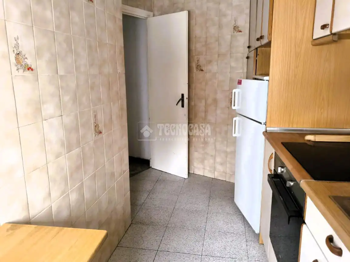 Kitchen of Flat for sale in Zaragoza  with Balcony