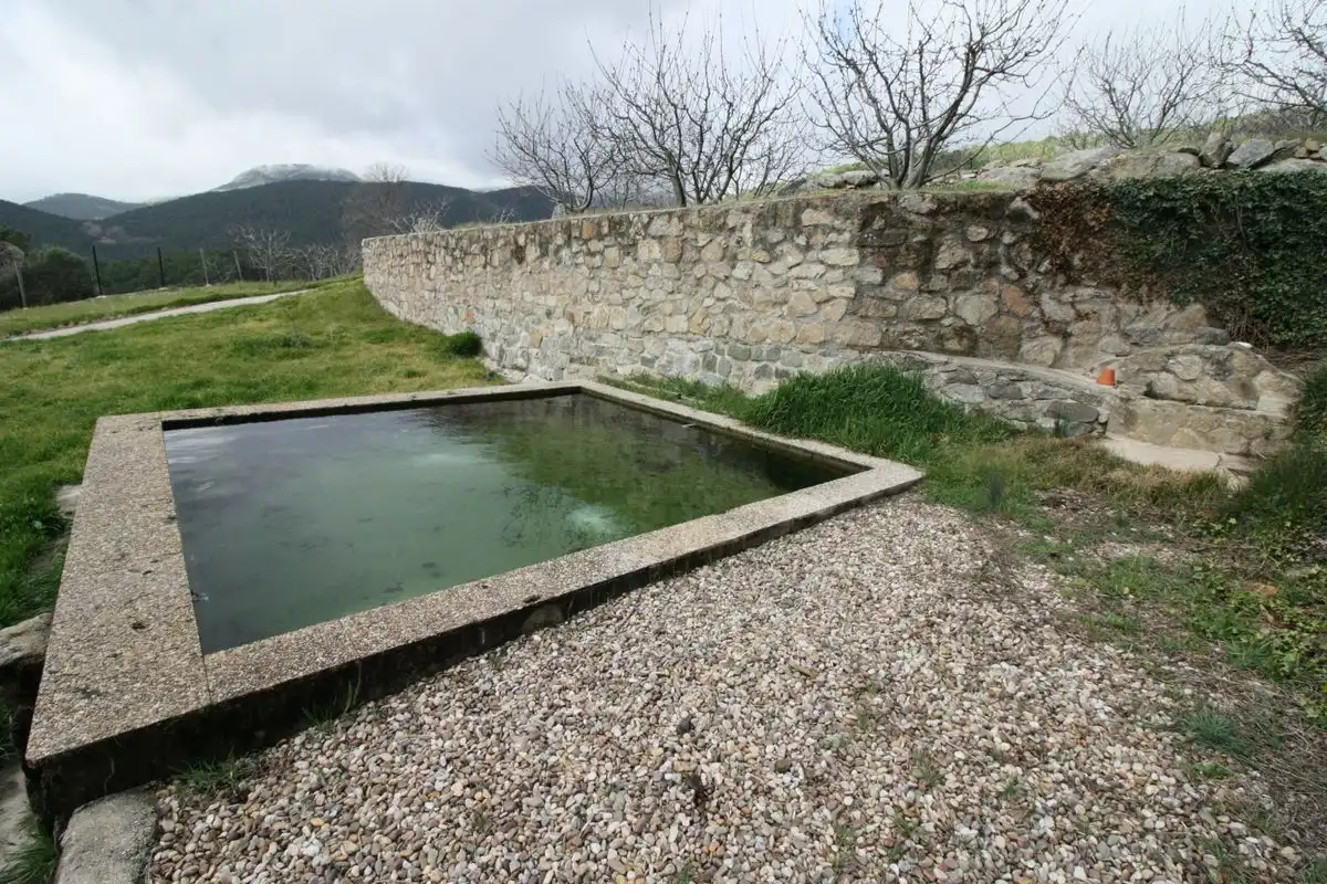 Schwimmbecken von Residential zum Verkauf in El Hornillo 
