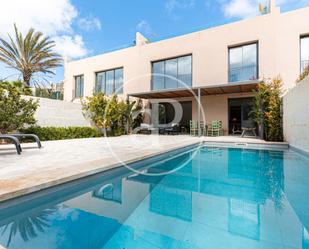 Vista exterior de Casa o xalet en venda en Ses Salines amb Aire condicionat, Terrassa i Piscina